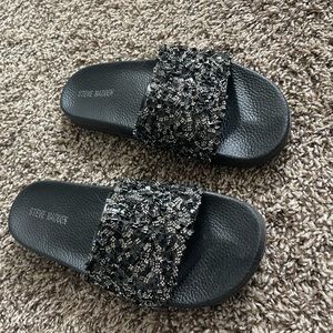 Steve Madden slides